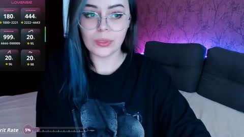 Snapshot of loramoonnn chatting on 14, 6, 2026 Lora online show from 14, 6, 2026