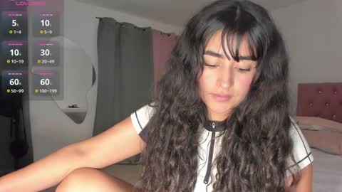 lore_rey online show from 11, 1, 2025