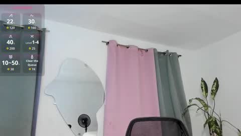 lore_rey online show from 14, 9, 2025