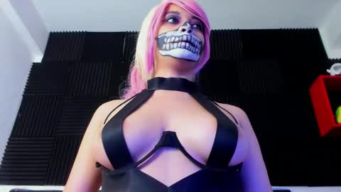 Lore Depp online show from 6, 1, 2026