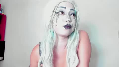 Lore Depp online show from 12, 3, 2026