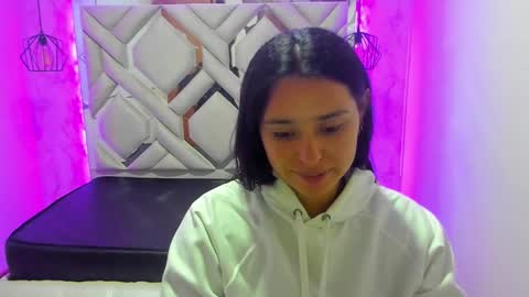 lorem_adams online show from 17, 1, 2025