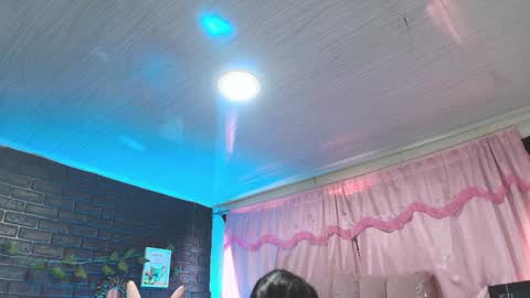 Loren online show from 23, 1, 2025