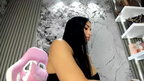 Doll Queen online show from 28, 4, 2026