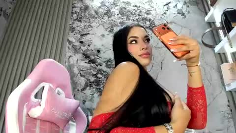 Doll Queen online show from 20, 7, 2026