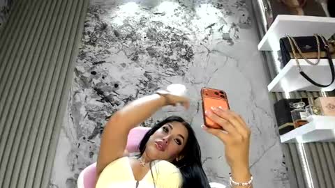 Doll Queen online show from 31, 7, 2026