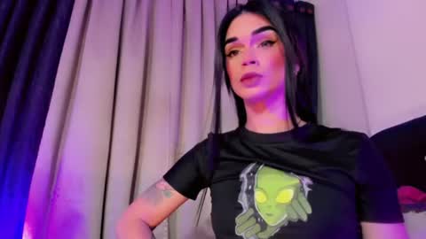 lesly lorena online show from 26, 7, 2026