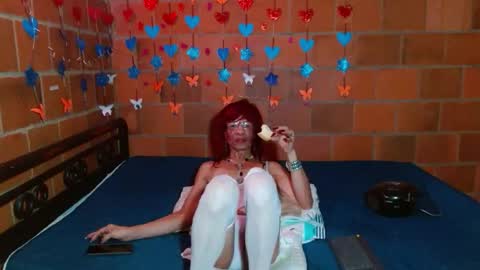 Lorena Capelli online show from 10, 10, 2025