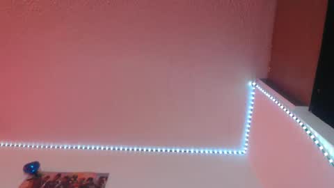 lorenitha online show from 11, 10, 2025