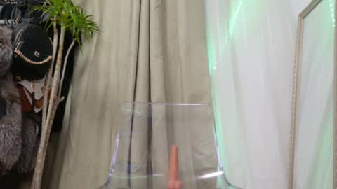 Amelia online show from 23, 2, 2025