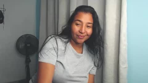 Snapshot of loretta_ chatting on 19, 11, 2025 Loretta Gmez online show from 19, 11, 2025