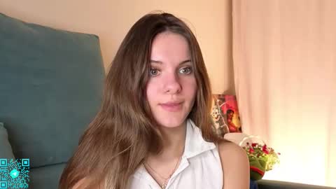 Snapshot of lorettadunnelli chatting on 9, 11, 2025 Chloe for Fan BlackHole online show from 9, 11, 2025