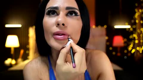 LoretteLorena online show from 6, 8, 2026
