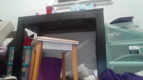 lori07vw online show from 2, 4, 2026