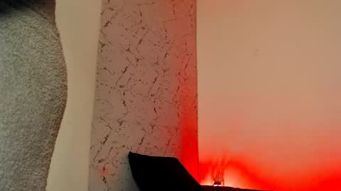 Lorian Vikel  online show from 26, 4, 2026