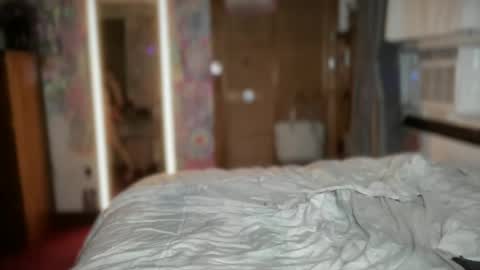 Lorelai Kane online show from 26, 6, 2026