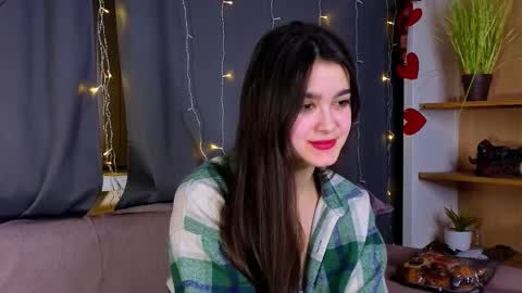 Snapshot of lorindastanke chatting on 25, 3, 2026 Nicole online show from 25, 3, 2026