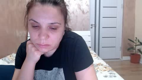 LorraGrey online show from 1, 4, 2026