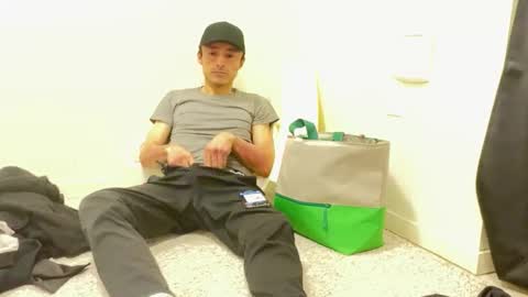 Snapshot of lostpuppyboy chatting on 10, 1, 2026 lostpuppyboy online show from 10, 1, 2026