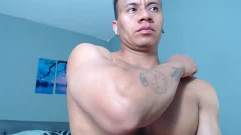 Snapshot of lothbrok_strong chatting on 31, 1, 2025 lothbrok online show from 31, 1, 2025