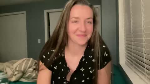 lothlori online show from 13, 4, 2026