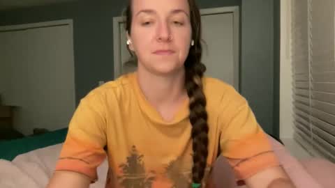 lothlori online show from 24, 4, 2026