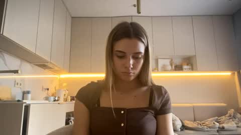 Bella online show from 5, 6, 2026