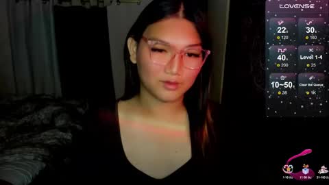 Snapshot of louheart chatting on 17, 12, 2025 Sweet online show from 17, 12, 2025