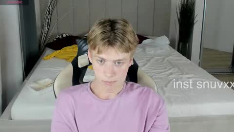 louie_evans online show from 17, 9, 2025