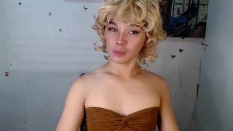 Snapshot of louilalicious chatting on 12, 2, 2025 louilalicious online show from 12, 2, 2025