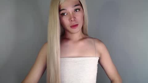 Snapshot of louilalicious chatting on 6, 3, 2025 louilalicious online show from 6, 3, 2025