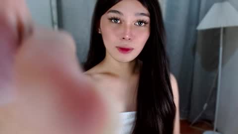 Snapshot of louilalicious chatting on 18, 10, 2025 louilalicious online show from 18, 10, 2025