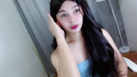 Snapshot of louilalicious chatting on 29, 10, 2025 louilalicious online show from 29, 10, 2025