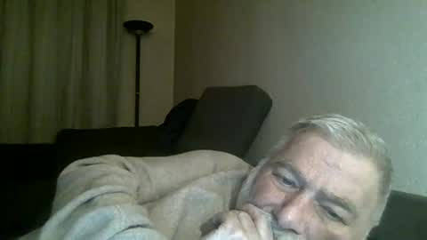 louis_chokdee online show from 6, 12, 2024