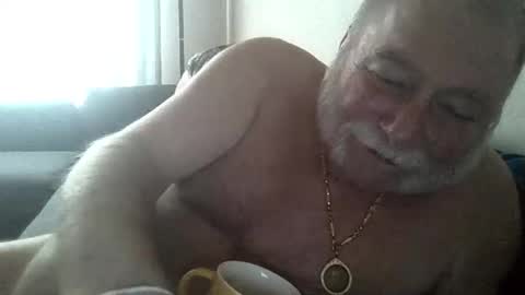 louis_chokdee online show from 15, 9, 2025