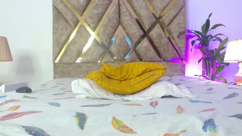 Louis Valdz online show from 9, 12, 2024