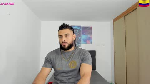 louis_marley_ online show from 18, 12, 2024