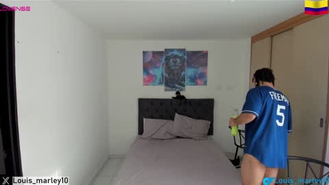 louis_marley_ online show from 13, 1, 2025