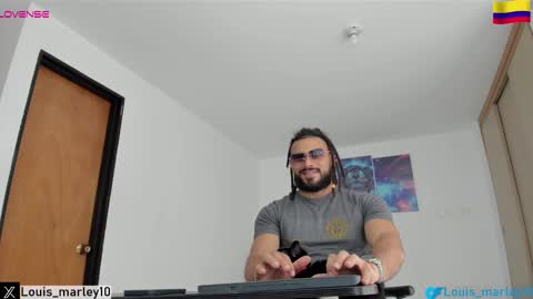 louis_marley_ online show from 7, 3, 2025