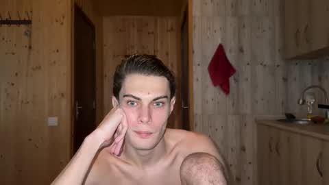 Snapshot of louis_preston chatting on 20, 11, 2025 Mark online show from 20, 11, 2025