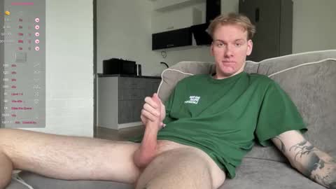 Snapshot of louisjafferson chatting on 28, 9, 2025 Louis online show from 28, 9, 2025