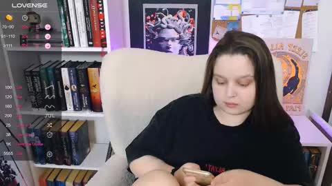 Mia  online show from 20, 2, 2026