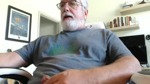 love2c2c2 online show from 23, 6, 2026