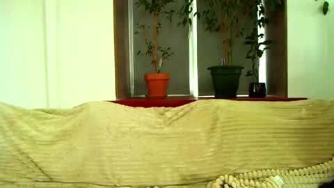 Cute face online show from 28, 2, 2025