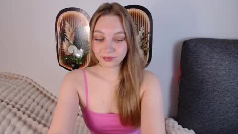 love bella  online show from 21, 4, 2026