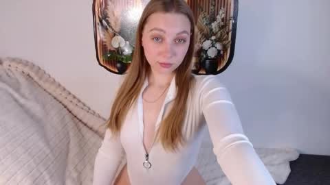 love bella  online show from 24, 4, 2026