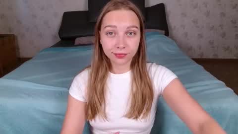 love bella  online show from 23, 7, 2026