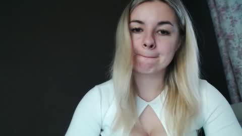 Megane online show from 25, 4, 2026