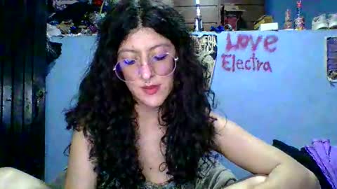 Snapshot of love_electra chatting on 8, 3, 2026 love_electra online show from 8, 3, 2026