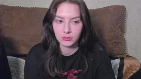 Snapshot of love_lina_muuur chatting on 5, 3, 2026 LINA online show from 5, 3, 2026